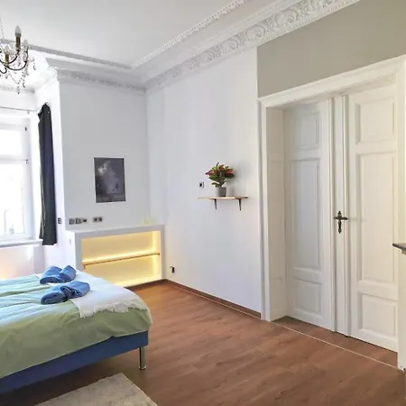 Appartement Amalia - Stilvoll Wohnen Am Stadtpark Eisenberg (Thuringia)
